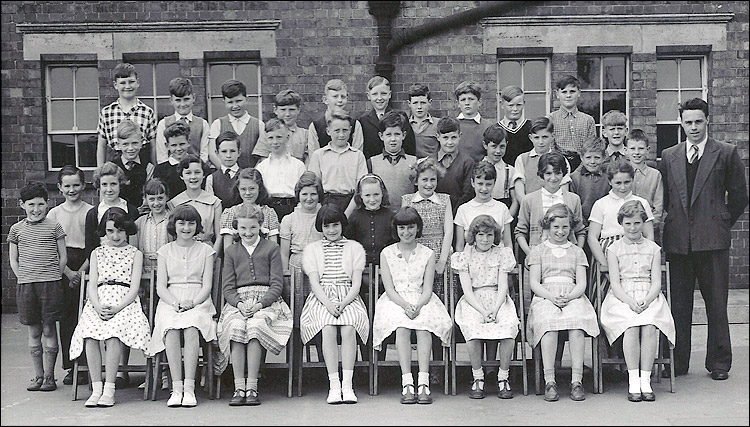 Burton Latimer Council School - Mr Chambers' Class 1957-8