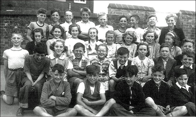 Year 4 class 1952