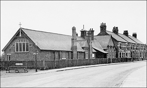 Finedon Road Infants School - opened as a school, functioned as a chapel from 1935 to the 1960s