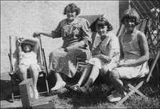 Photograph of Joan, Aunt Til and twins at Mablethorpe