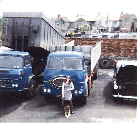 Lorries in Murrell's blue livery in the yard at Station Road