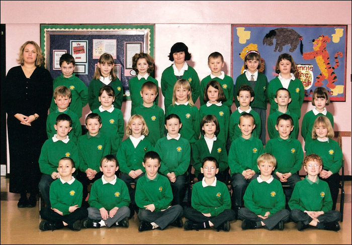 Meadowside Junior School 2000-1 - Miss Rogers' Class : 3Y