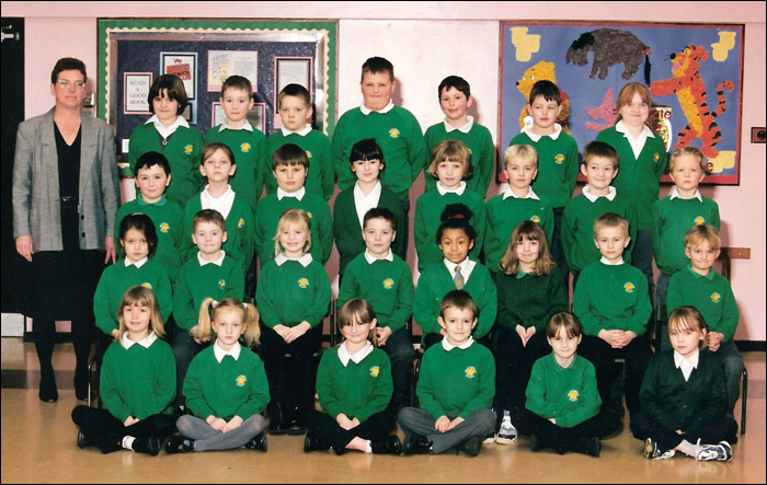 Meadowside Junior School 2000-1 - Mrs Marks' Class : 3G