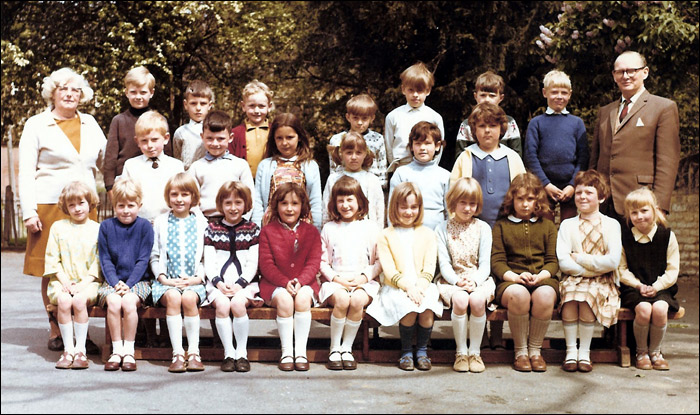 St Mary's School, Burton Latimer : St Mary's School - Mrs Noville's Class 1968-9