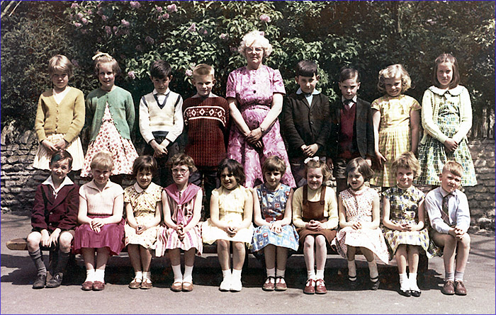 St Mary's School, Burton Latimer Mrs Noville's Class 1963-4