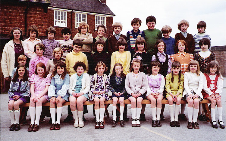 Burton Latimer - Education: Council School - Mrs Smyth's Class 1972-3