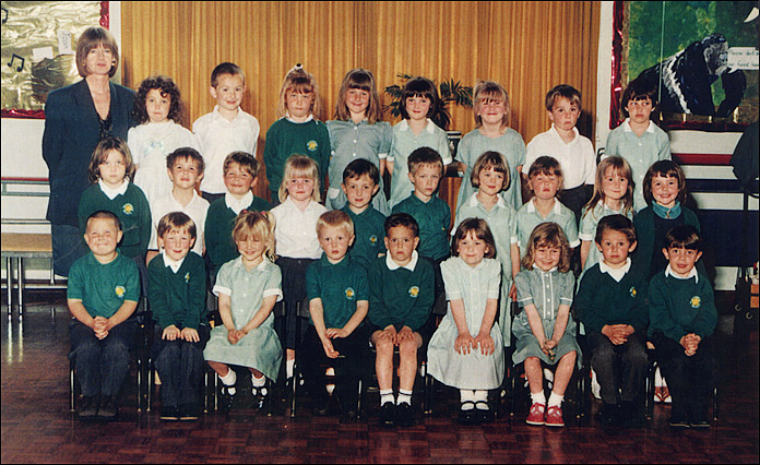 Meadowside Infants School - Mrs Phillips' Class 1993