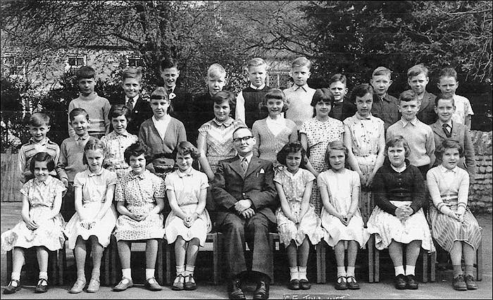 St Mary's School, Burton Latimer : Class 1957-8