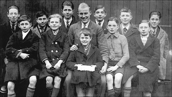 St Mary's Church School c.1924 - Mr Harvey & boys