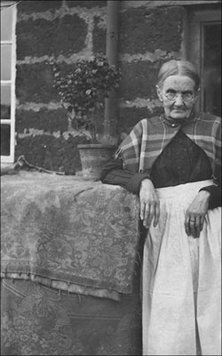 Photograph of Joan's grandmother, Rhoda Jane at Piggotts Lane