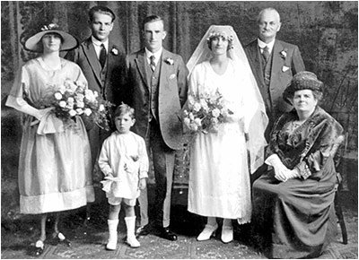 Marriage of Kathleen Mary Bailey to Walter Miller in 1925 at Burton Latimer Baptist Chapel