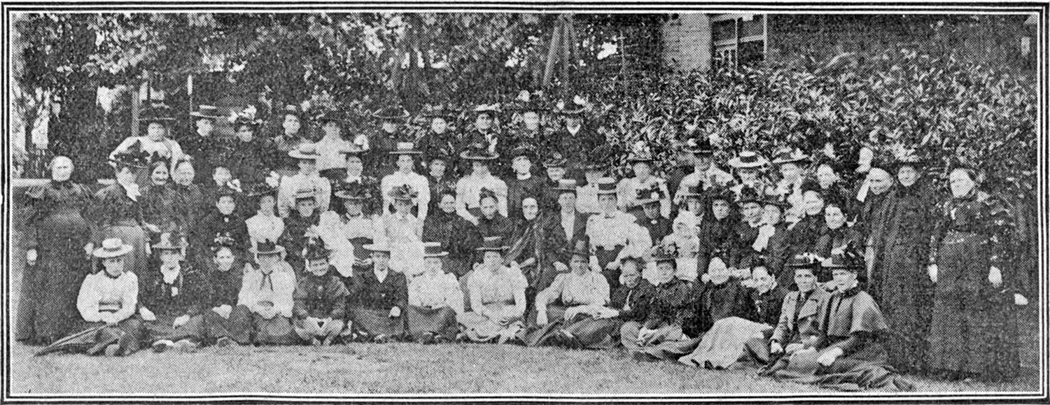 Mothers' Meeting Outing to Franklin's Gardens c.1900