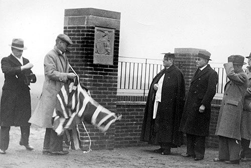 Burton Latimer - George-V Recreation ground - 1938 -unveiling