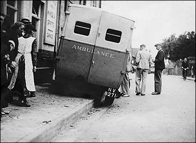 Burton Latimer - red-cow-ambulance