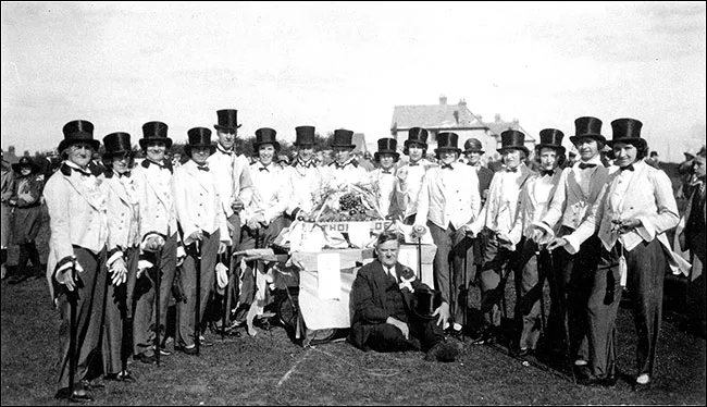 Burton Latimer - Parade-Thornloes-0358