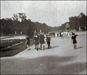 Burton Latimer - scouts - 1955 Fontainebleau garden